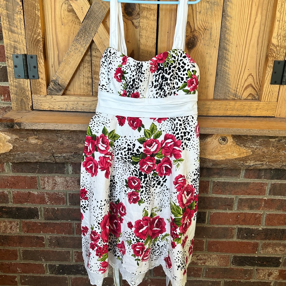 Women’s floral sundress